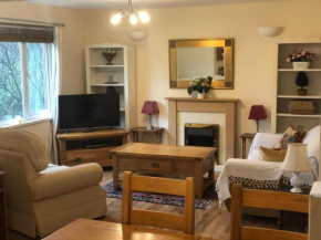Cosy 3 Bed lodge on 35 acre Holiday Estate